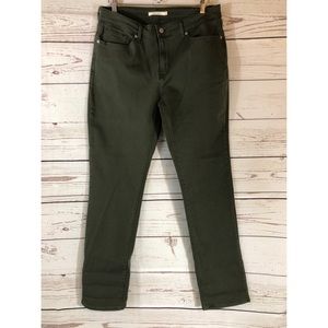 Levi’s Olive Green Jeans CL28